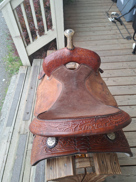 15" Hereford Tex Tan Barrel Racing Saddle