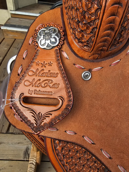 On Trial     15.5" Marlene McRae Special Effx Barrel saddle by Reinsman