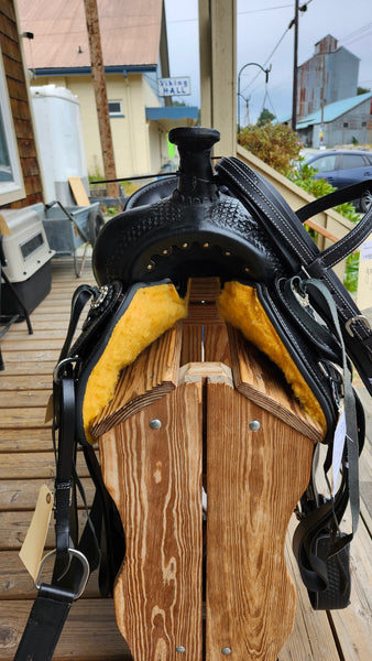 16" Western Saddle Package