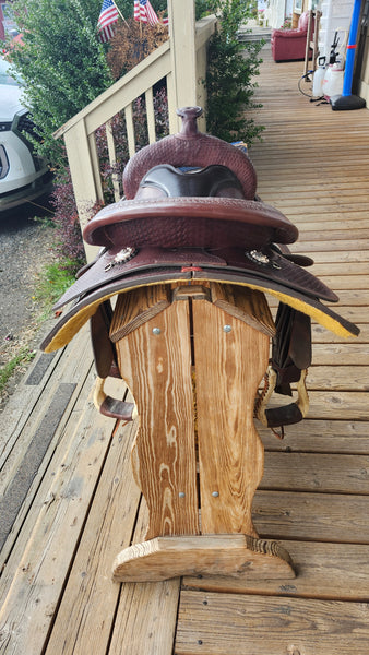 16" Crates Classic Reining Saddle
