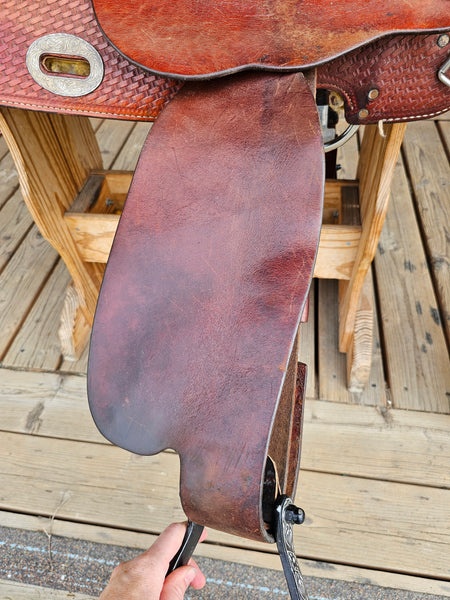 15" Longhorn Barrel Racing Saddle