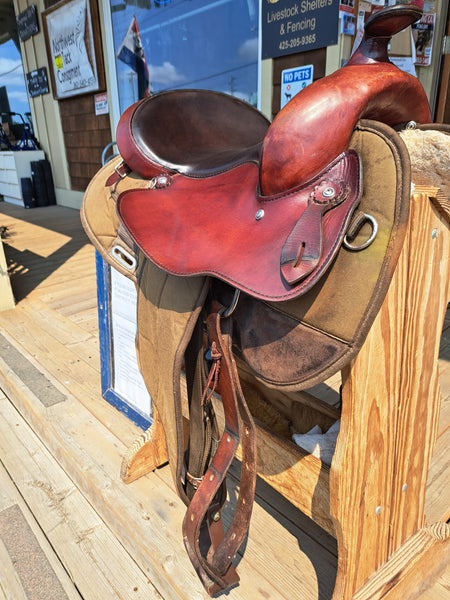 15" Fabtron Arabian Full Quarter Synthetic Saddle