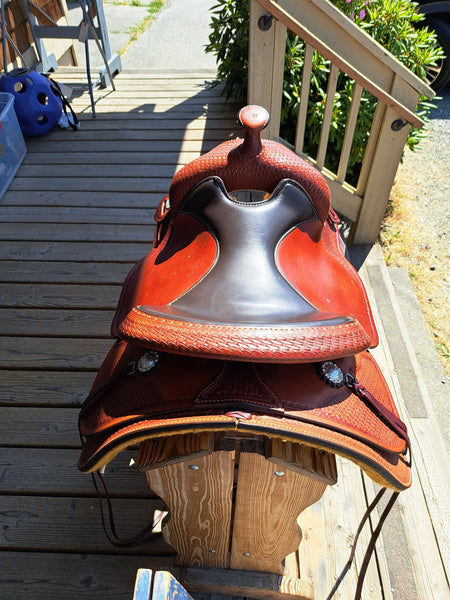15.5" Crates Classic Reining Saddle
