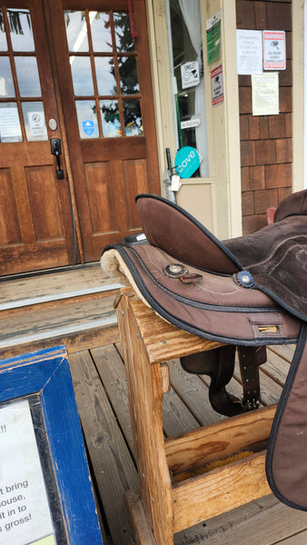 17" Big Horn Synthetic Western Saddle
