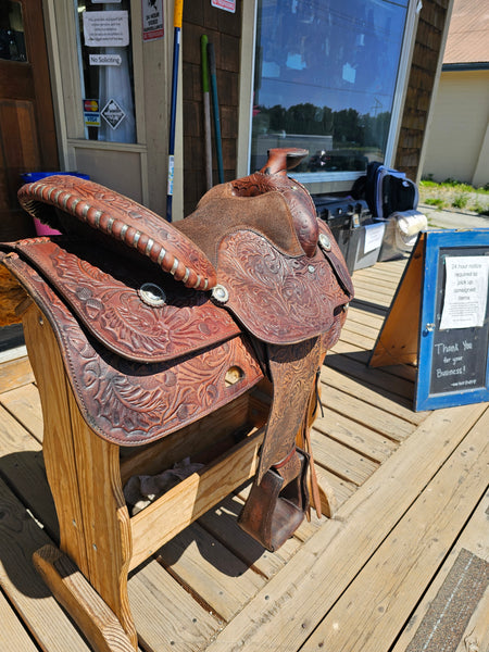 On Trial    16" Comal Saddlery Western Equitation Saddle