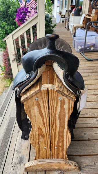 14" Big Horn Synthetic Saddle