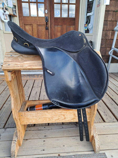 18" Wintec All Purpose Saddle