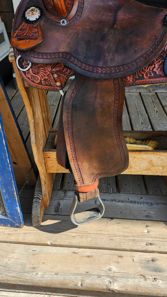 15" Hereford Tex Tan Barrel Saddle