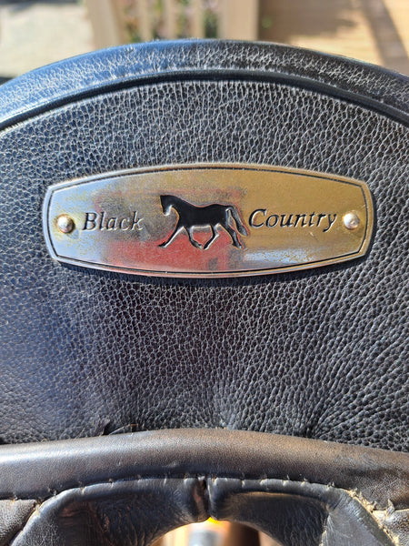 17.5" Black Country Eloquence Dressage Saddle