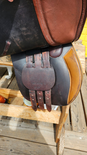 16.5" Collegiate Art All Purpose English Saddle