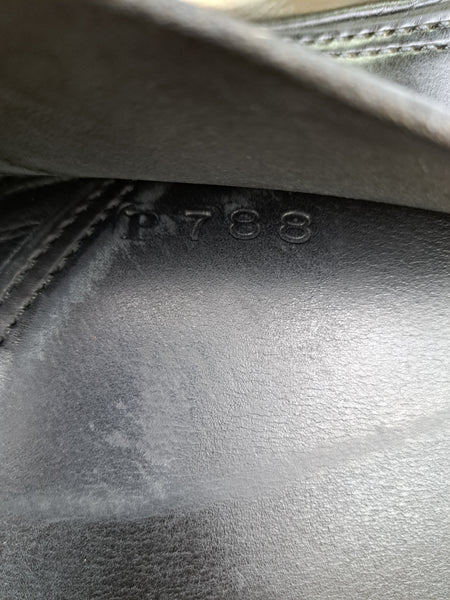 Ansur Classic Dressage Saddle