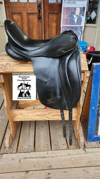 17" JRD Dressage Saddle