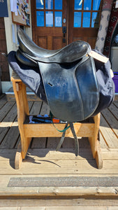 18" Regal Dressage Saddle