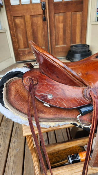 13.5" Ortho-flex Endurance Saddle