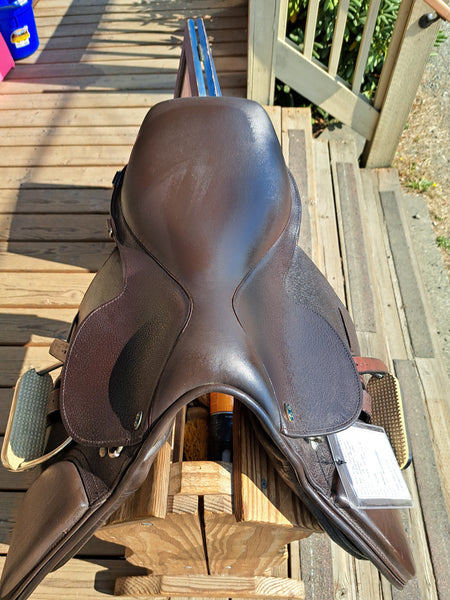 17.5" Derby Original All Purpose English Saddle