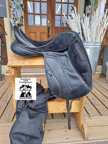 18" Custom Saddlery Icon Flight Dressage Saddle