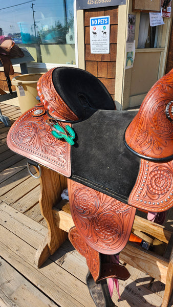 15" Circle J Treeless Barrel Saddle