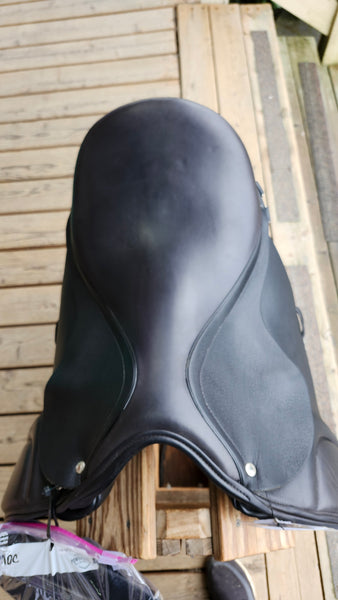 17.5" Bliss Loxley Dressage Saddle