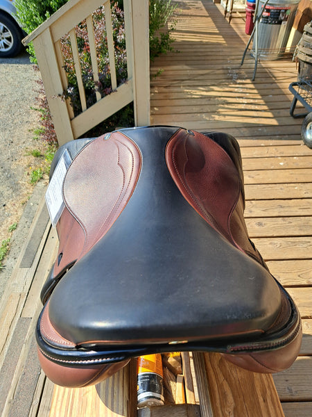 17" Peter Horobin Stride Free Melbourne 2 Close Contact Saddle