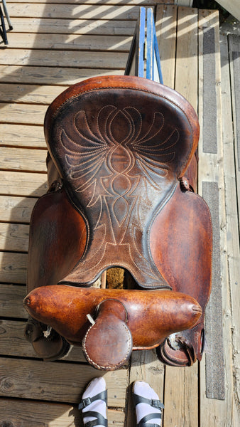 16" Simco Western saddle