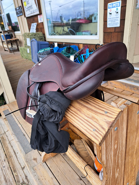 17.5" M. Toulouse Annice Close Contact Jumping Saddle