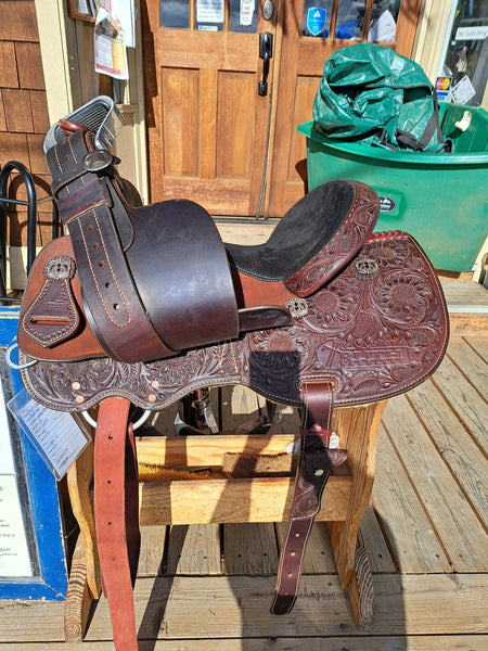 15" Truth Saddlery Qualifier Saddle