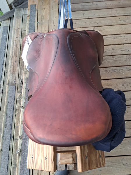 17.5 Antares Close Contact/Jump Saddle