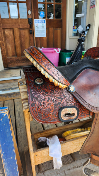 15" Hereford Tex Tan Barrel Saddle