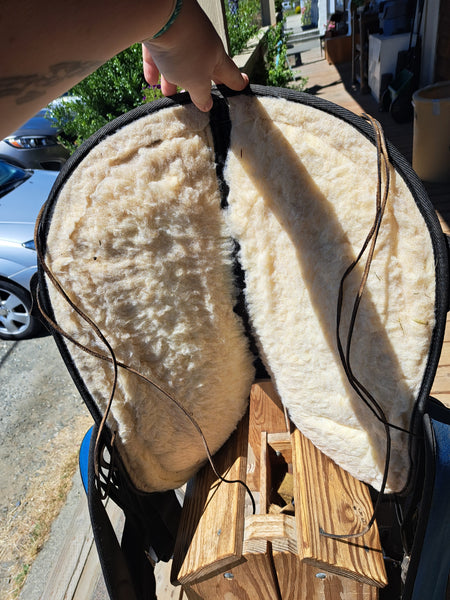 15" Abetta Synthetic Western Saddle