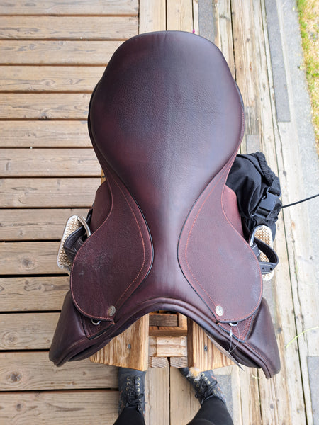 17.5" M. Toulouse Annice Close Contact Jumping Saddle