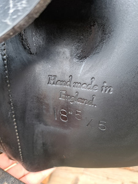 18.5" Borne Dressage Saddle