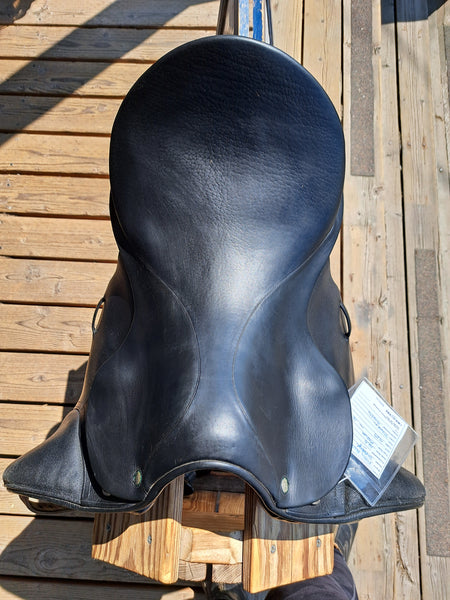 16.5" Fredy Roosli Pilatus Dressage Saddle