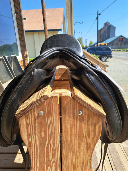 16" Bates Isabell Dressage Saddle