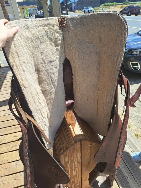 16" Saddlesmith Roping Saddle