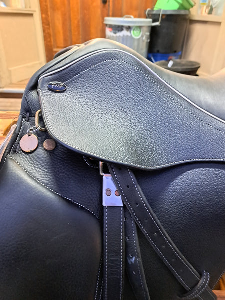 18" FMP Fresian Dressage Saddle