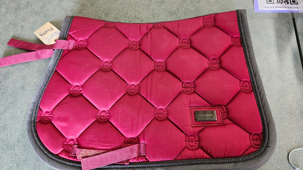 PONY Equestrian Stockholm Jump Pad with Bonnet