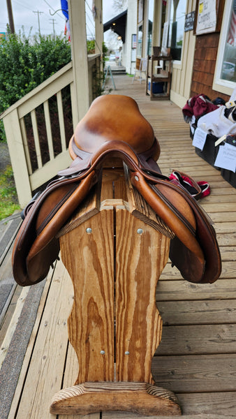 18" CWD SE06 Jump Saddle