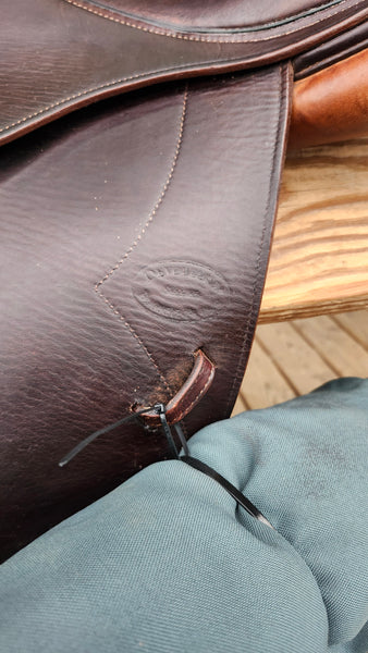 17" Devoux Socoa Jump Saddle