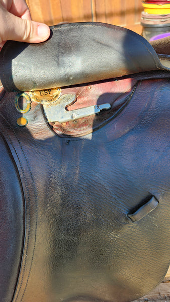 17" Pessoa Close Contact Jump Saddle