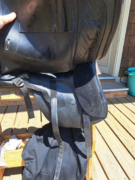 18.5" Schleese Infinity Dressage Saddle