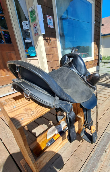 Small (14-16") EZ Fit Treeless Western Endurance Saddle