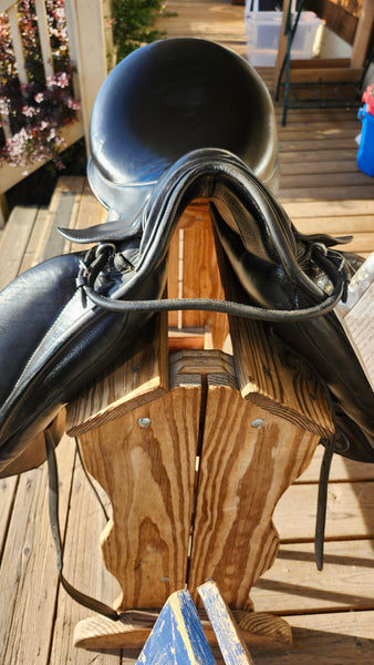 17.5" Custom Sadlery Icon Flight Dressage Saddle
