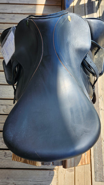 17" Prestige Dressage Saddle