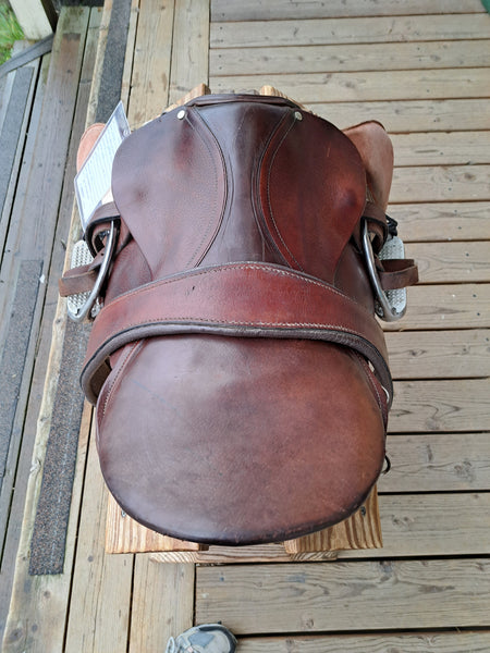 18" Cortina Close Contact English Saddle