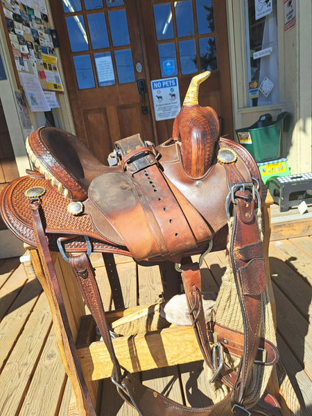 14" About The Horse Barrel Saddle