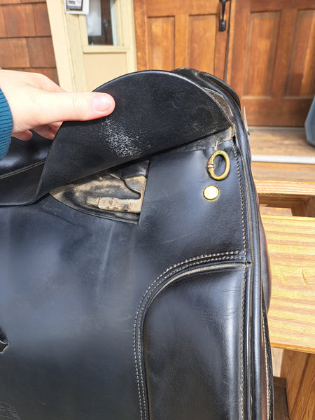 16.5" True Brit Dressage Saddle