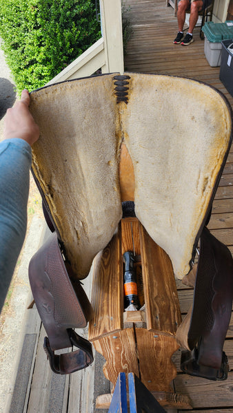 16" Circle Y Park and Trail Saddle