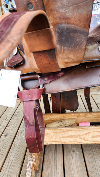 16.5" Hereford Western Trail Saddle