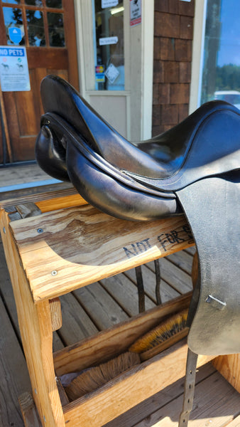 17.5" Verhan Odyssey Dressage Saddle