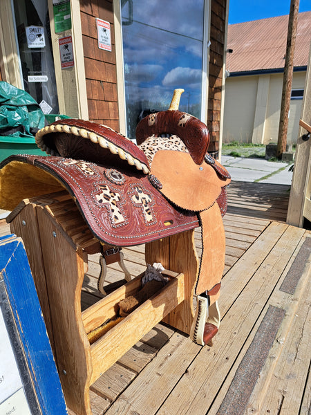16" Tahoe Tack Barrel Racing Saddle